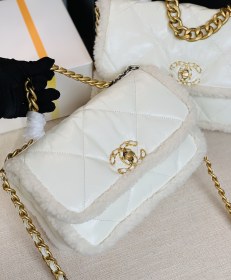  Handbag  Chanel As1160 size 26×16×9 cm