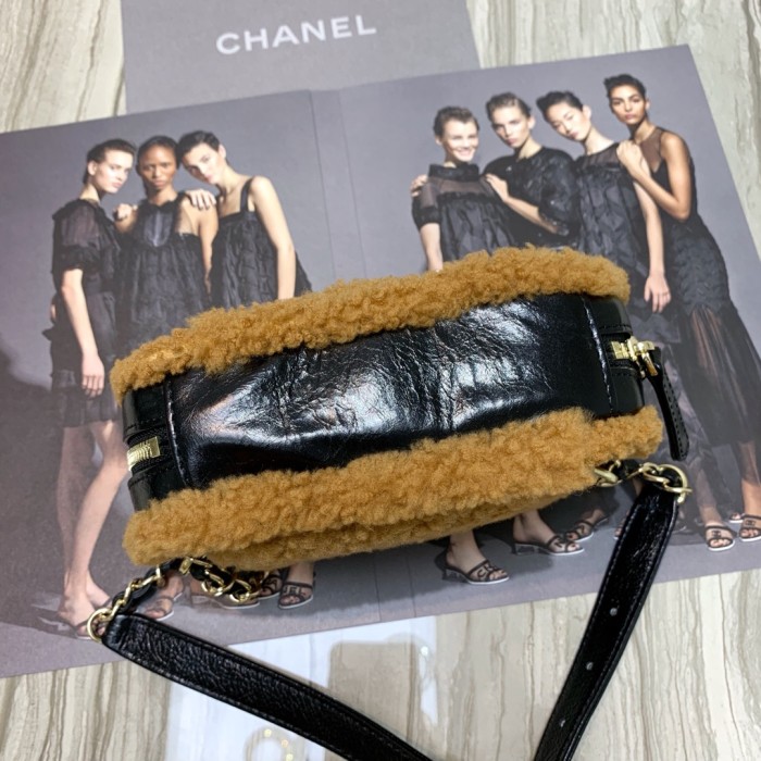  Handbag  Chanel  AS0406 size 17 11.5 cm
