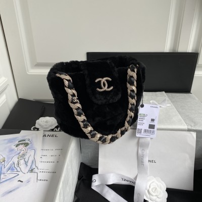 Handbag   Chanel  AS2257  size 16*18*12 cm