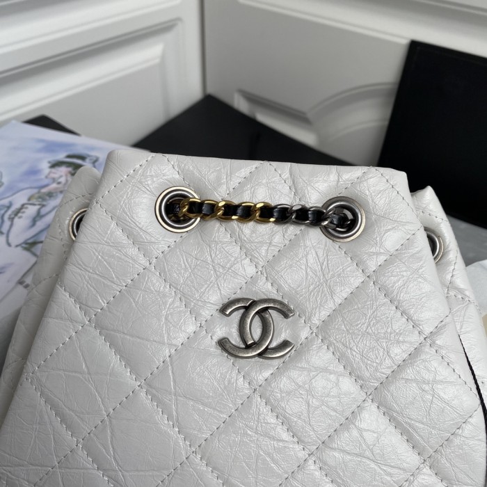  Handbag  Chanel   94485  size  24*23*11.5 cm