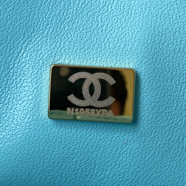  Handbag  Chanel A01113 size 23 cm