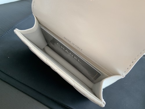  Handbag  Chanel AP2397 size 9cmx11cmx3.8 cm