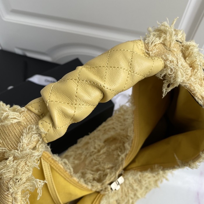 Handbag  Chanel  AS2292  size 45×34×20 cm