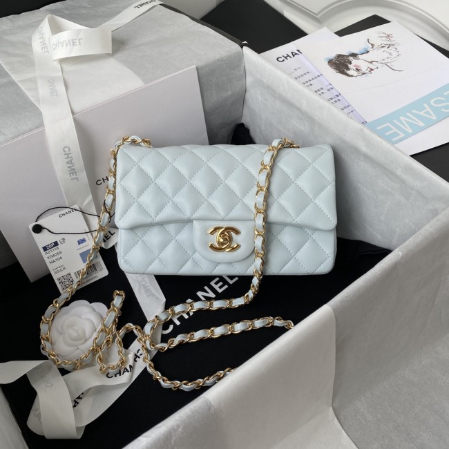  Handbag  Chanel  size 20 cm