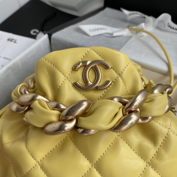 Handbag  Chanel  AS2425 size 23*21*15 cm