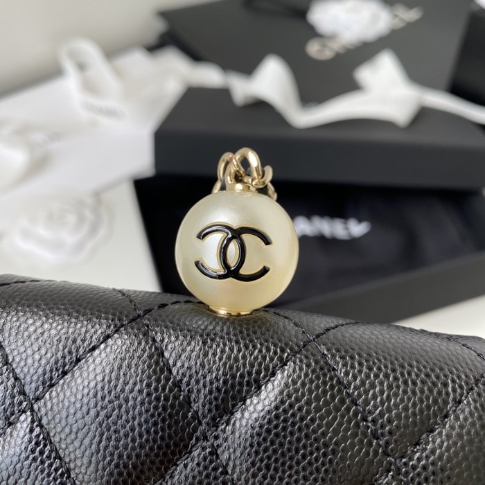  Handbag  Chanel AP2119 size 11x7x2 cm