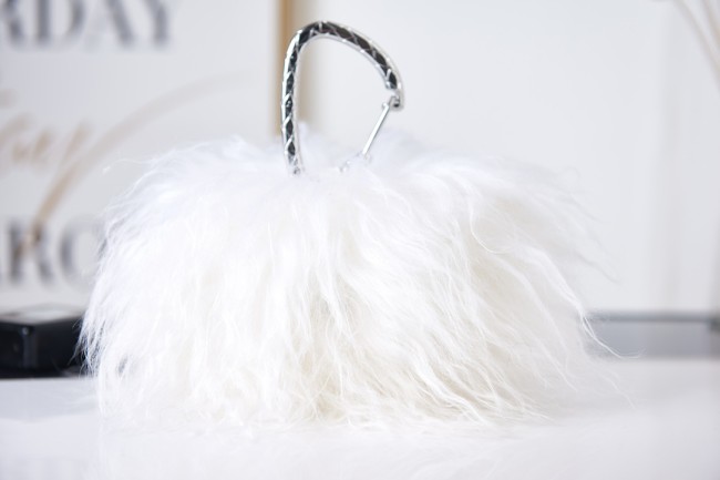  Handbag  Chanel  AS2397 size 9-12-5 cm