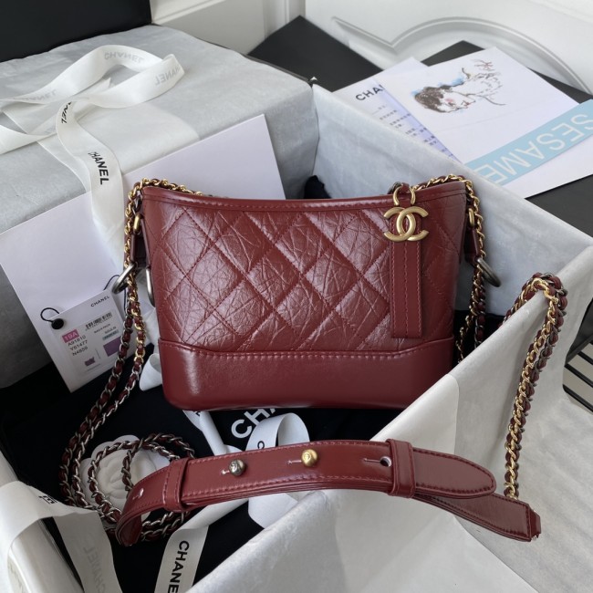  Handbag  Chanel size 20 cm 