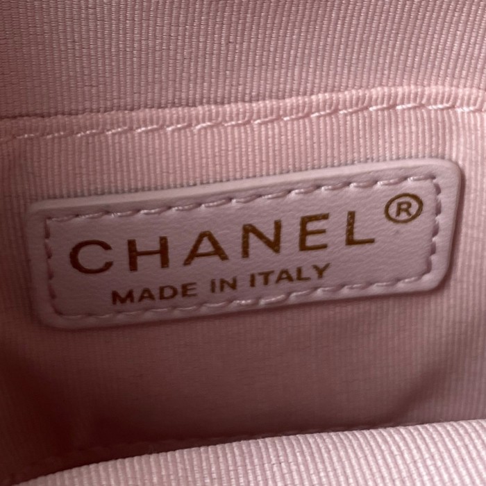  Handbag  Chanel AS2857 size 16x12x6 cm