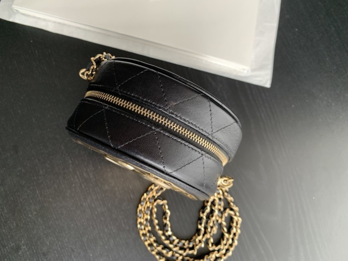  Handbag  Chanel  2388 size  12.5cmx5.8 cm