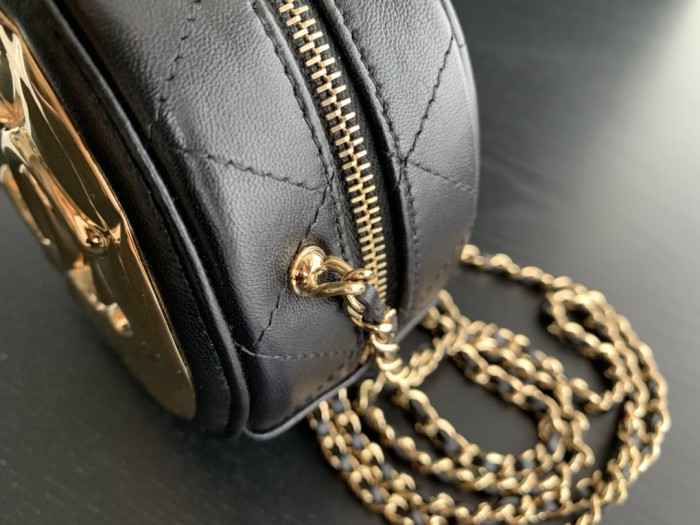  Handbag  Chanel  2388 size  12.5cmx5.8 cm