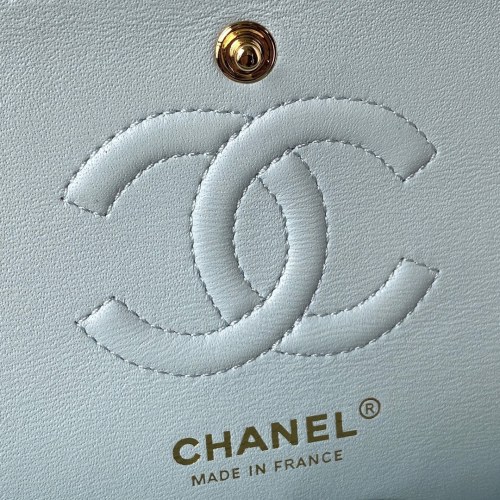 Handbag  Chanel  A01113 size 23 cm