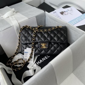  Handbag  Chanel A01113 size 23 cm