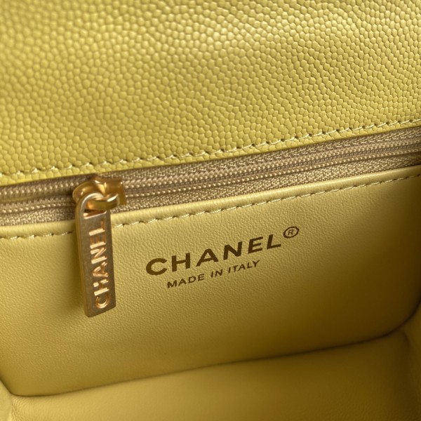 Handbag  Chanel  AS2356  size 14.5 X 18 X 8 cm