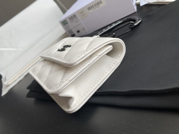  Handbag  Chanel AP2397 size 9cmx11cmx3.8 cm