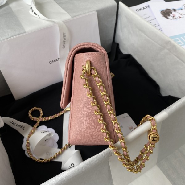  Handbag  Chanel AS2855  size 19x13x6 cm