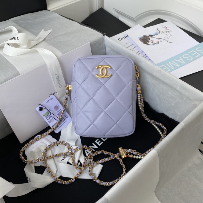  Handbag  Chanel AS2857 size 16x12x6 cm