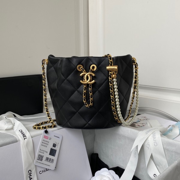 Handbag Chanel AS2859 size  17.5x17x14 cm