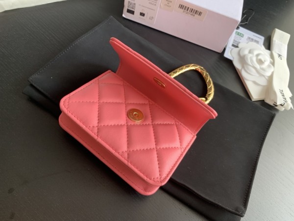   Handbag  Chanel  AP2397 size  9cmx11cmx3.8 cm
