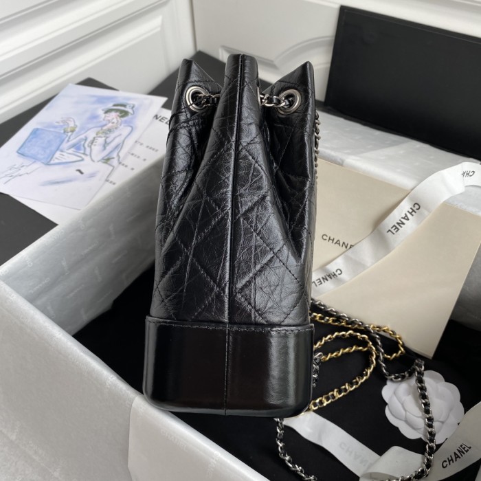  Handbag  Chanel  94485  size24*23*11.5 cm