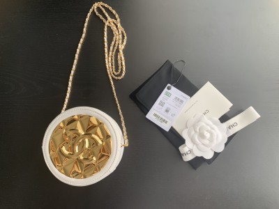  Handbag  Chanel  2388 size 12.5cmx5.8 cm