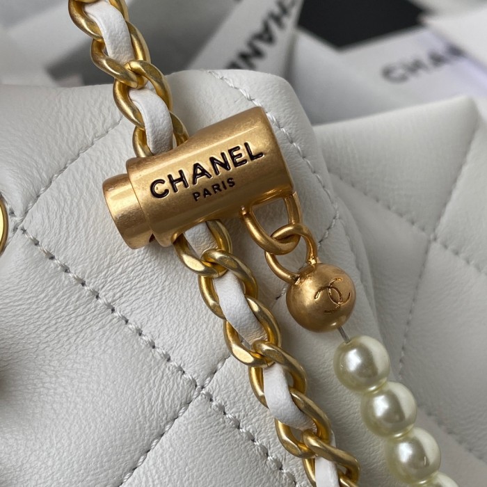  Handbag Chanel AS2859  size 17.5x17x14 cm