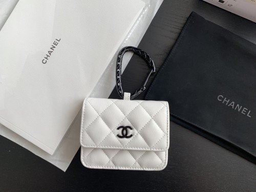  Handbag  Chanel AP2397 size 9cmx11cmx3.8 cm