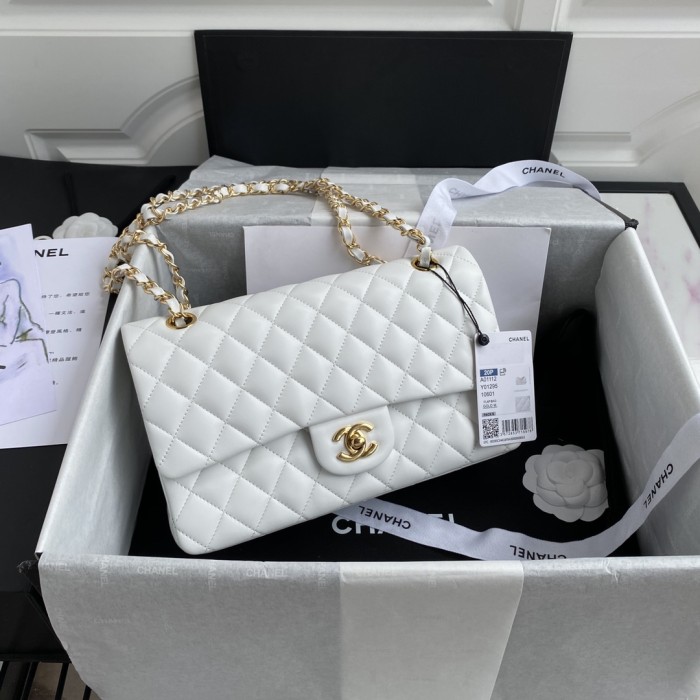 Handbag Chanel  A01112 size 15.5x25.5x6.5 cm