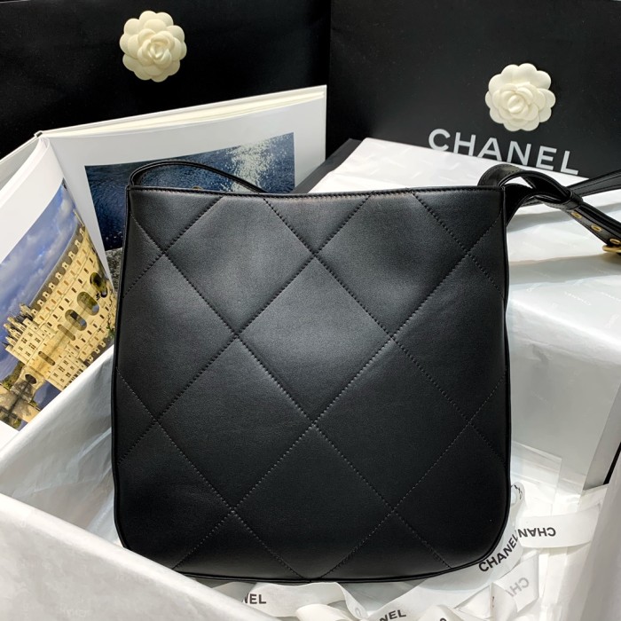  Handbag  Chanel  AS2844  size 29 28 7 cm