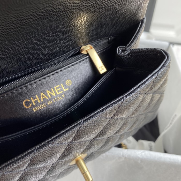  Handbag  Chanel  size  23 cm