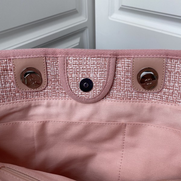 Handbag Chanel  size 38*30*21 cm