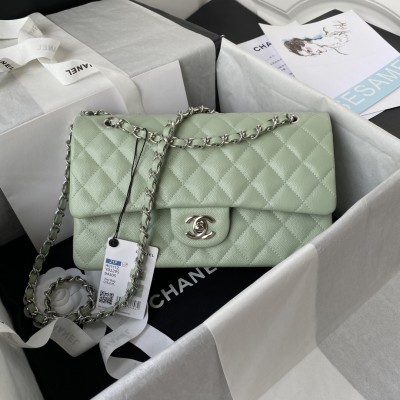  Handbag  Chanel  A01112 size 15.5x25.5x6.5 cm