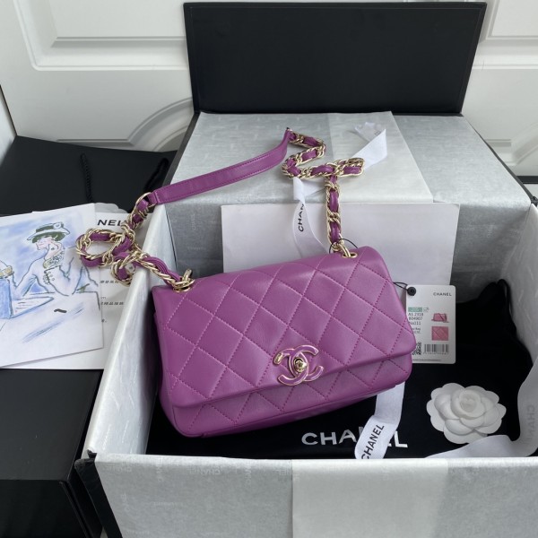  Handbag  Chanel AS2318 size 22 cm