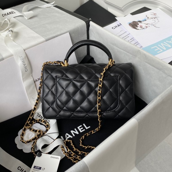  Handbag   Chanel AS2431 size  20x12x6 cm