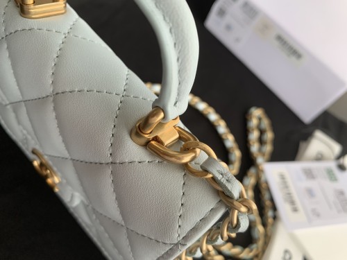  Handbag Chanel AP2200 size  12.5cmx9.5 cm