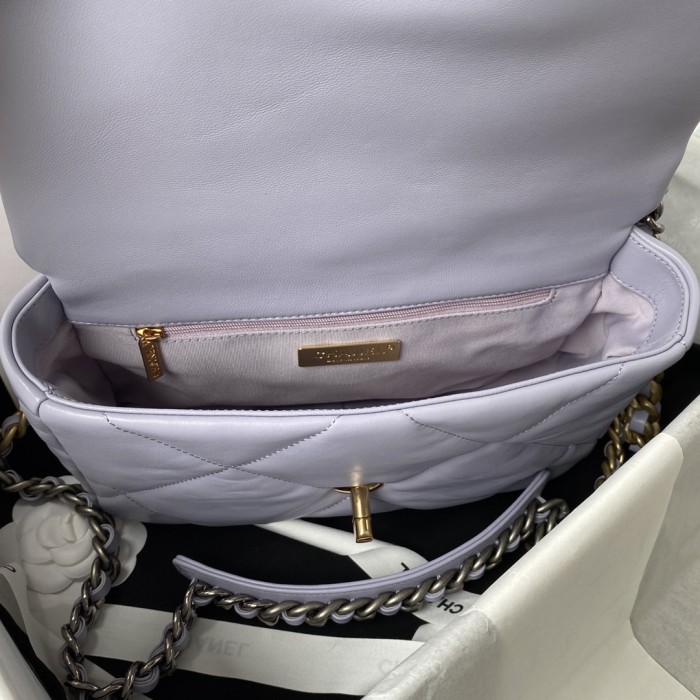 Handbag  Chanel  size  26 cm