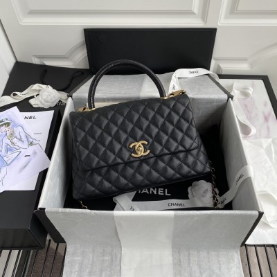  Handbag  Chanel  size  18-29-12 cm