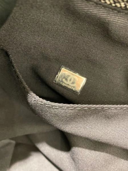 Handbag  Chanel 𝐀𝐒𝟔𝟔𝟗𝟒𝟏 size 𝟑𝟗/𝟐𝟎/𝟐𝟗 𝐂𝐌