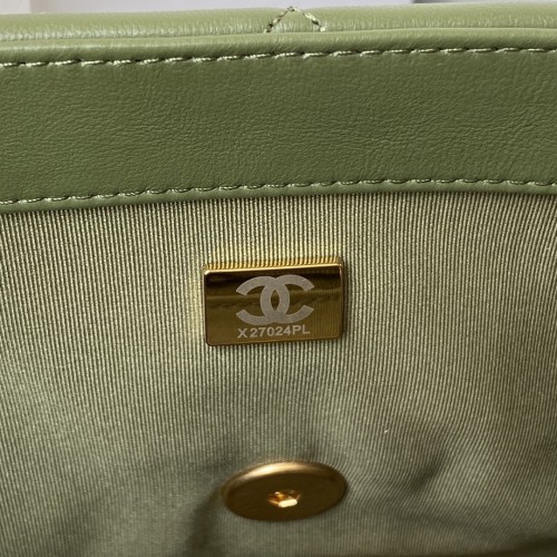  Handbag  Chanel size 30 cm