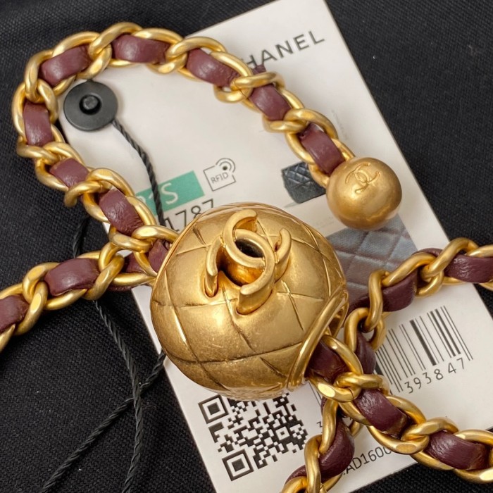  Handbag  Chanel  AS1787 size 20 cm