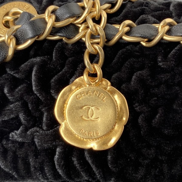  Handbag  Chanel AS2620 size  16×239 cm