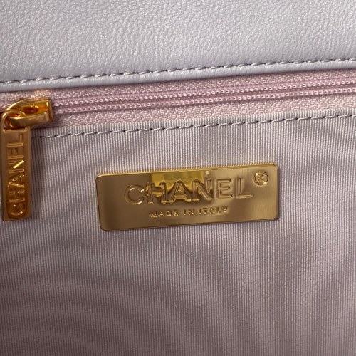 Handbag  Chanel  size  26 cm