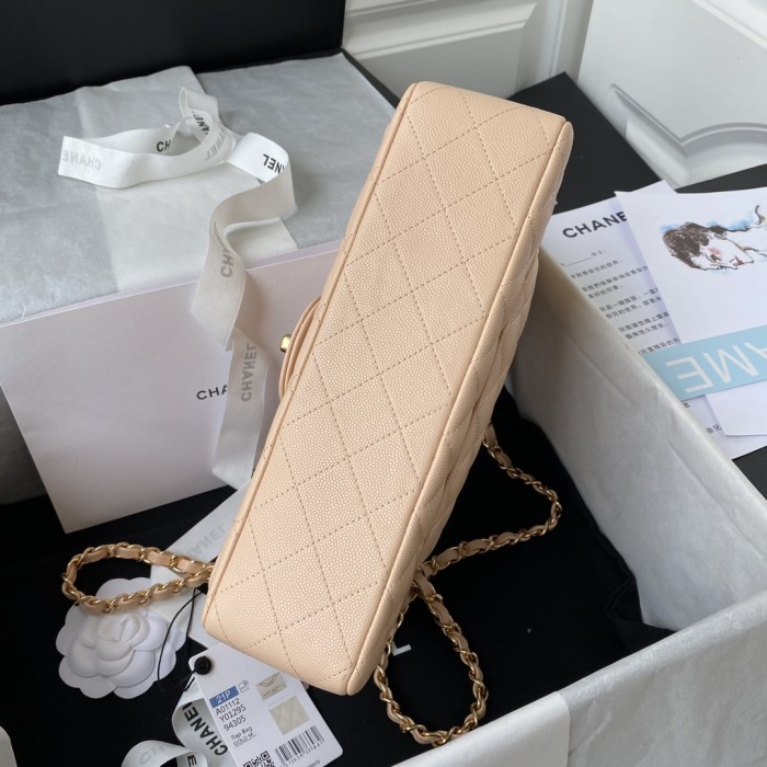  Handbag   Chanel A01112  size  15.5x25.5x6.5 cm