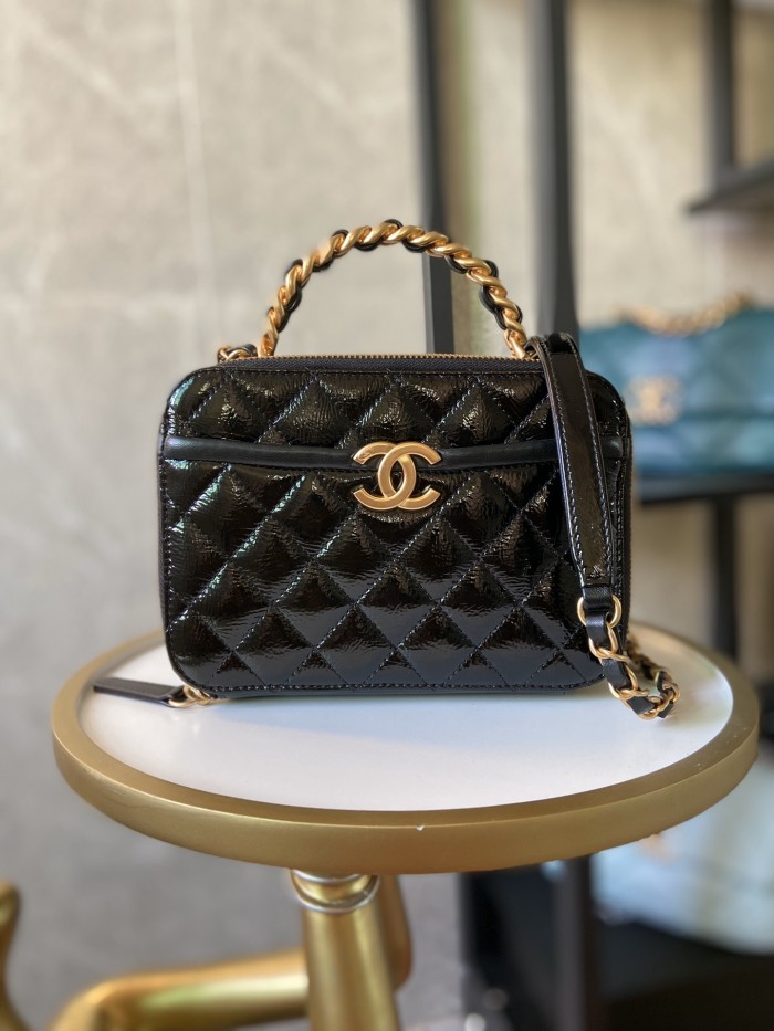  Handbag Chanel S2179 size  13.5X18.5X7.5 Cm