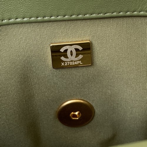 Handbag  Chanel  size 26 cm