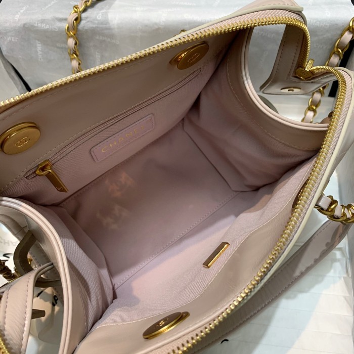  Handbag  Chanel AS2749 size 23 17 12 cm