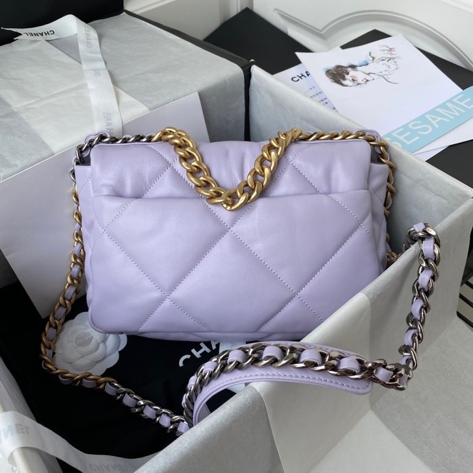 Handbag  Chanel  size 26 cm