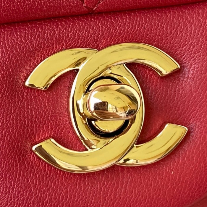  Handbag  Chanel AS2431  size 20x12x6 cm