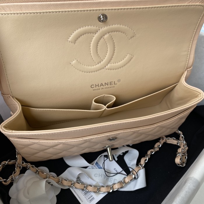  Handbag   Chanel  A01112  size 15.5x25.5x6.5 cm