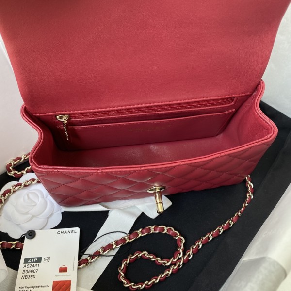  Handbag  Chanel AS2431  size 20x12x6 cm